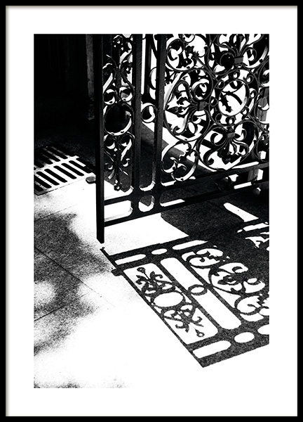 Gate Shadow Poster in der Gruppe Studio Collections / Studio Cosmopolitan bei Desenio AB (11344)