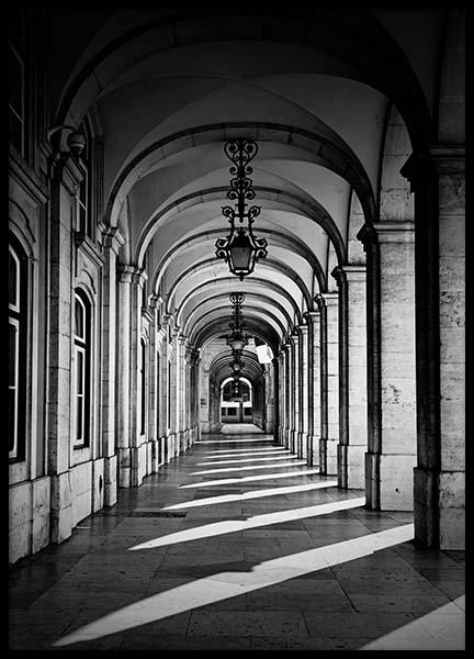 Arched Corridor Affiche dans le groupe Affiches / Photographie chez Desenio AB (2564)