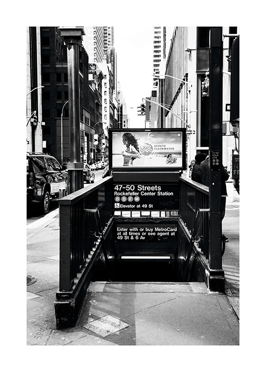  – Poster en noir et blanc montrant l'entrée d'un arrêt de métro à New York
