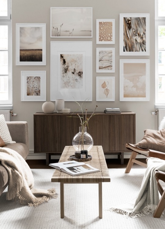  - Foto van wolken tegen een perzikkleurige hemel met een pastel finish