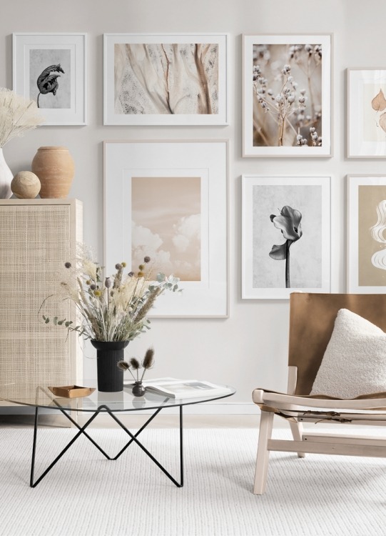  - Foto van wolken tegen een perzikkleurige hemel met een pastel finish