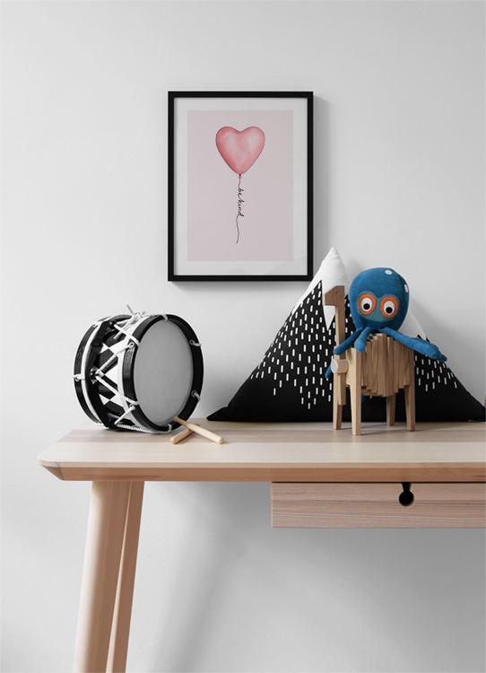  - Illustration mit grauem Hintergrund hinter einem herzförmigen rosa Ballon 