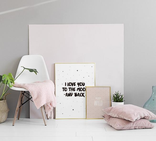 Moon And Back, Prints / Kinderposters bij Desenio AB (7786)