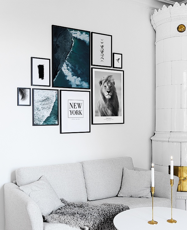  – Photographie en noir et blanc d'un lion de face